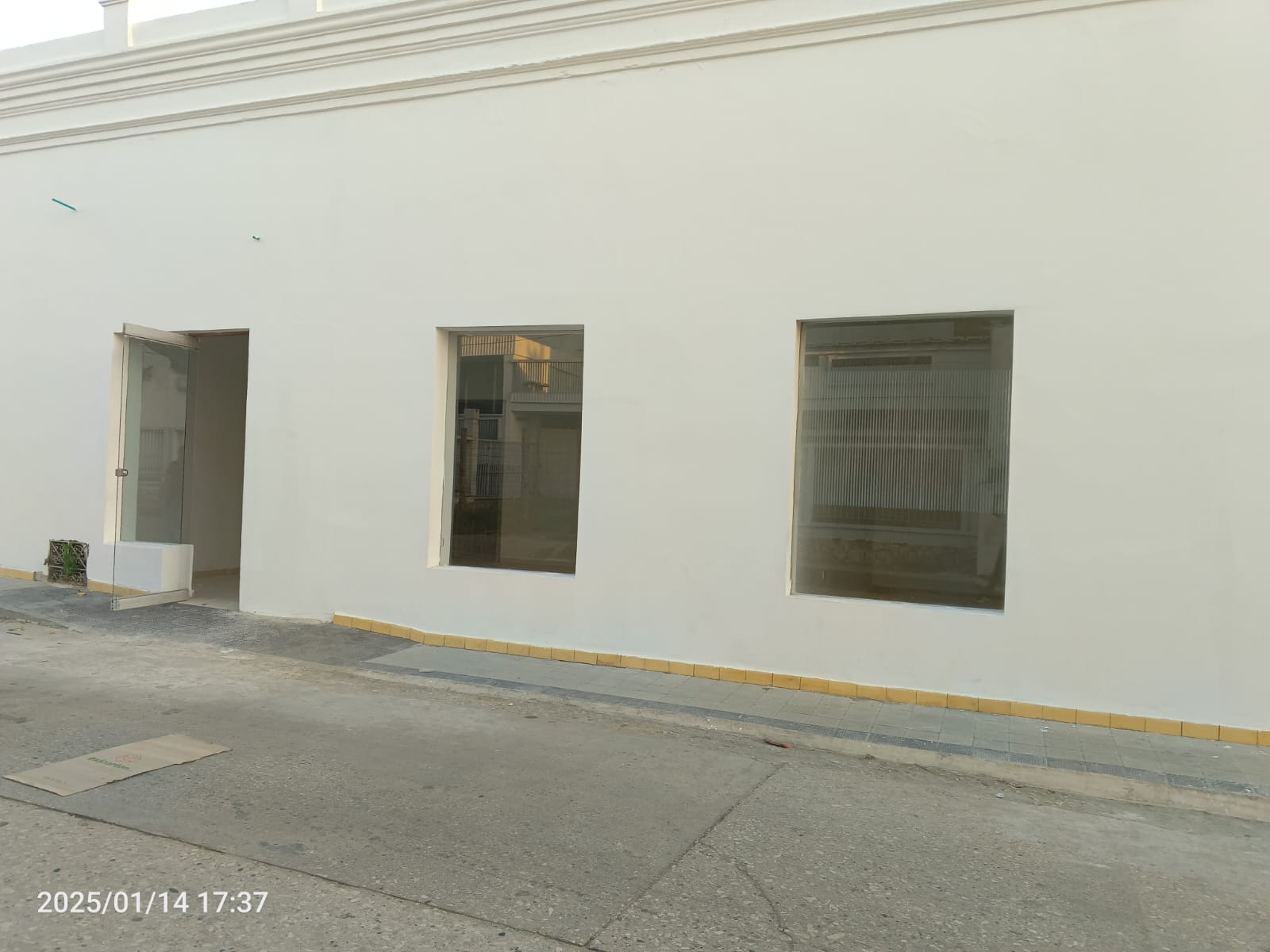 Local comercial en arriendo — Corozal