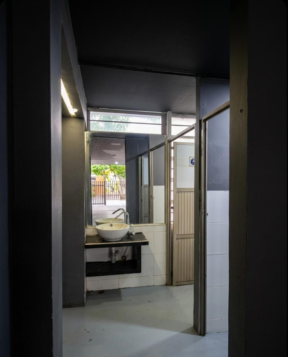 Local comercial con adecuación gastronómica en arriendo — Corozal, fotografía 5