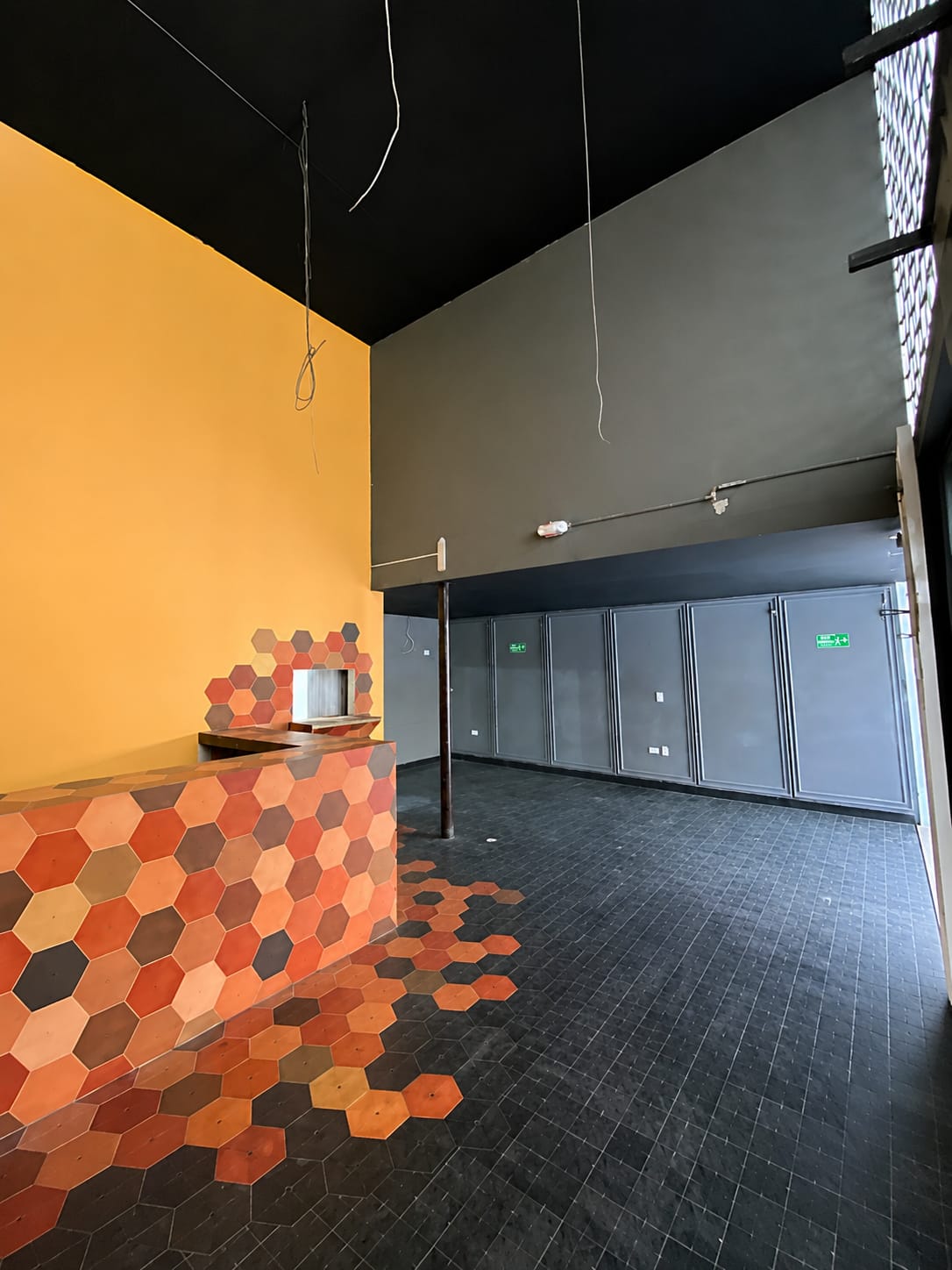 Local comercial con adecuación gastronómica en arriendo — Corozal, fotografía 2